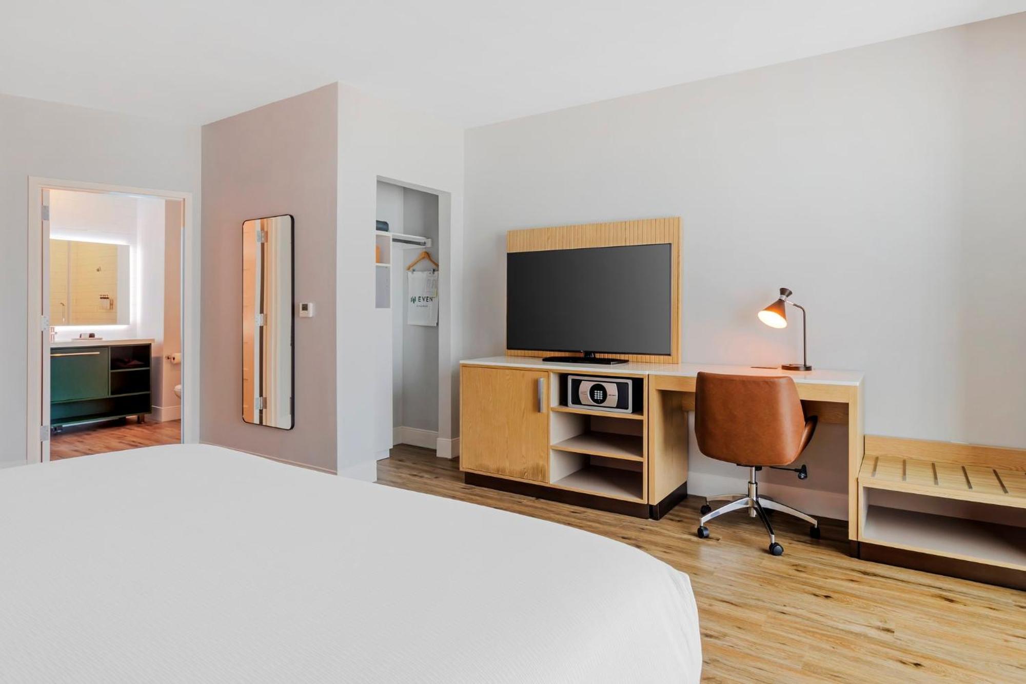 Even Hotel Waco - University Area By Ihg Экстерьер фото